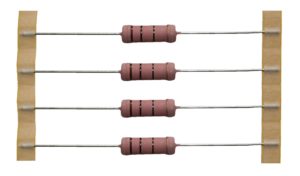 Metalloxid Widerstand Metalloxidschicht 6,8 kOhm 5W 5% 4 Stück (20029)
