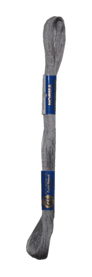 Stickgarn Stickfaden Knüpfgarn 100% Baumwolle 15 m hellgrau (8832)