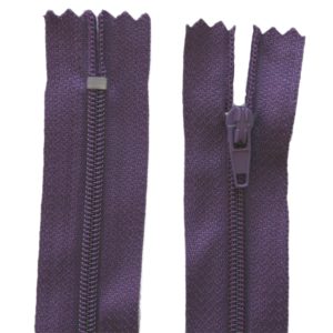 Reißverschluss 50 cm spiralförmig nicht trennbar lila (5015)