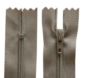 Reißverschluss 20 cm spiralformig nicht trennbar beige (2027)