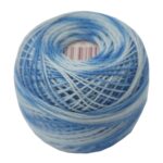 PERLOVKA Kreuzstichgarn Perlgarn 85m mittelblau blau ombre (5526)