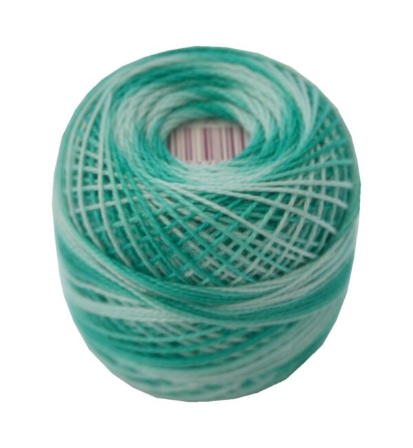 PERLOVKA Kreuzstichgarn Baumwolle Perlgarn 85m grün ombre (6527)