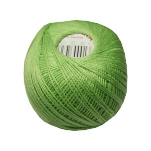 Strickgarn Häkelgarn 100 % Baumwolle SNÌHURKA 200 m hellgrün (6124)