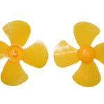 Propeller 4 Blatt 56mm 2mm Loch Kunststoff 2 Stück (0069)